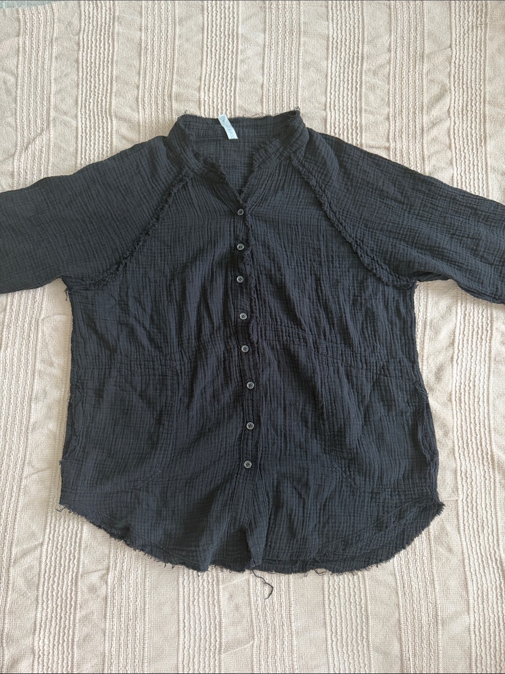 Zenana Outfitters Black Button-Front Women's Shirt